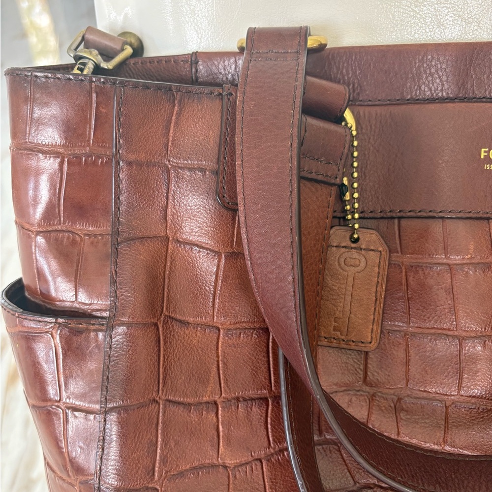 Gorgeous FOSSIL LARGE Brown Croc-Embossed Leather Tote & Wallet Combo ! - Picture 5 of 15
